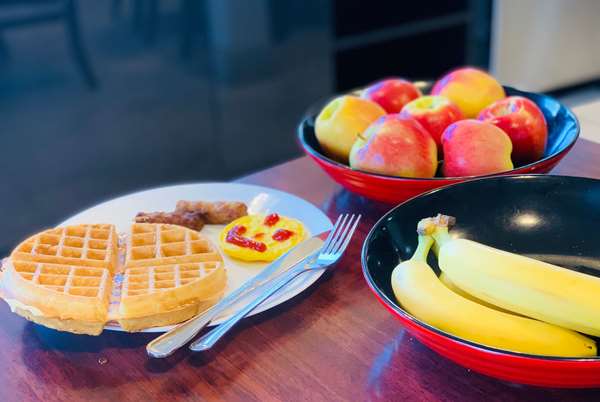  - Ramada Hotel Hundred Mile House