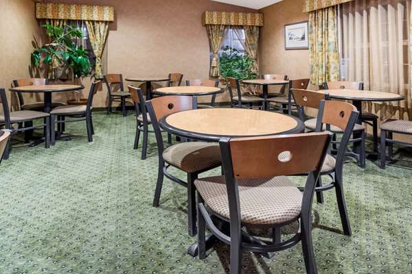  - Ramada Hotel Frisco - I-70, Exit 203