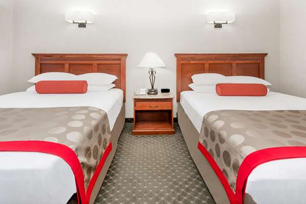  - Ramada Hotel Frisco - I-70, Exit 203