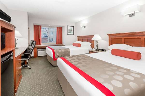  - Ramada Hotel Frisco - I-70, Exit 203