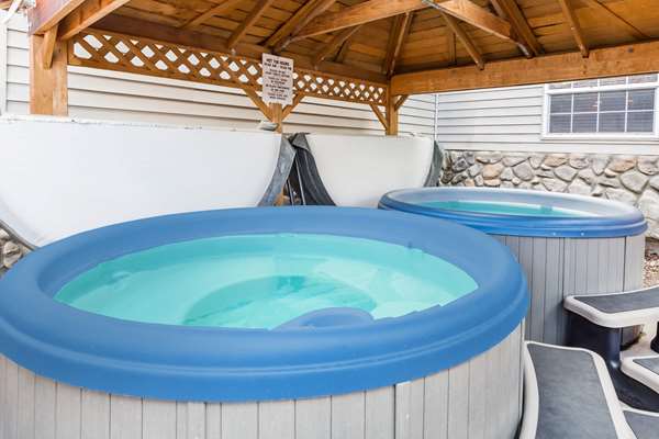 Pool - Ramada Hotel Frisco - I-70, Exit 203