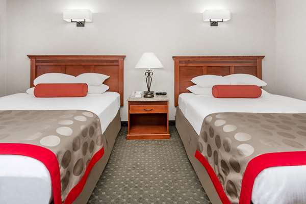  - Ramada Hotel Frisco - I-70, Exit 203