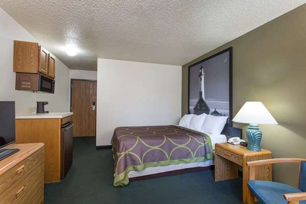  - Super 8 Hotel Houghton Lake