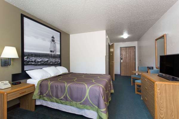  - Super 8 Hotel Houghton Lake