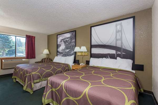  - Super 8 Hotel Houghton Lake