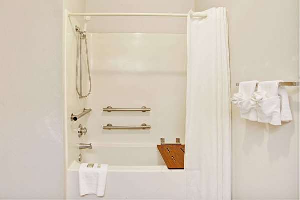  - Super 8 Hotel Olive Branch