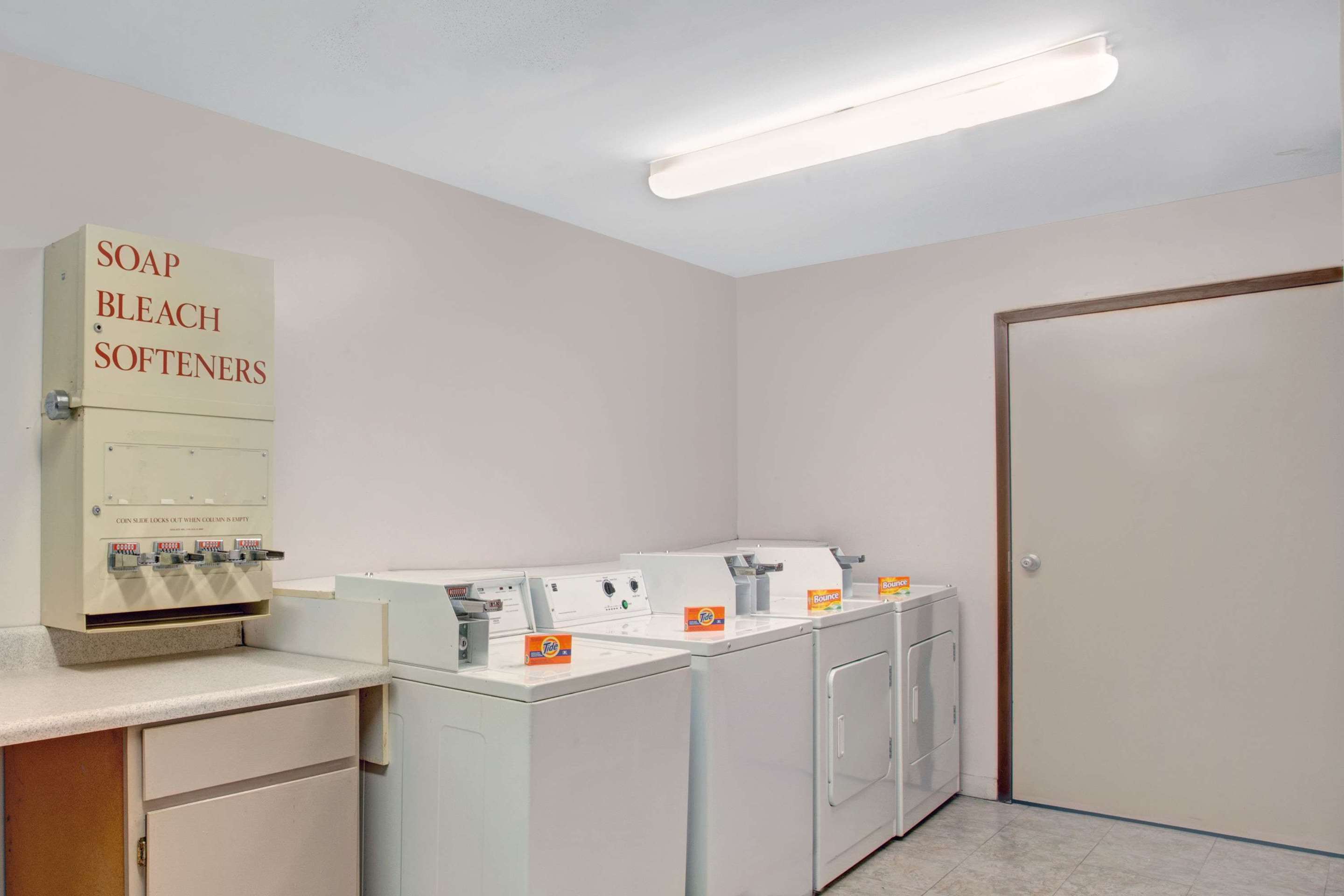 Laundry | Super 8 by Wyndham Olive Branch
