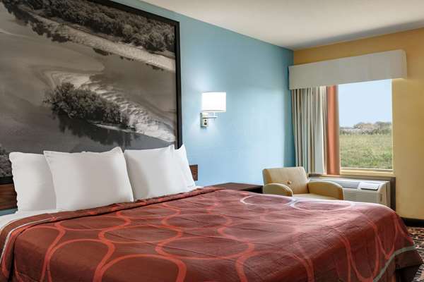  - Super 8 Hotel Olive Branch