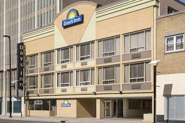 Exterior view - Days Inn Downtown Ottawa
