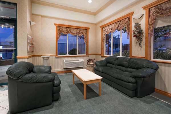  - Ramada Hotel Quesnel