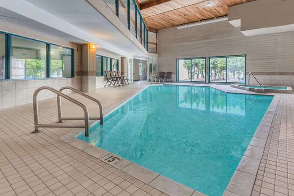 Pool - Ramada Hotel Quesnel