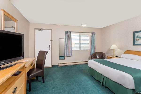  - Ramada Hotel Quesnel