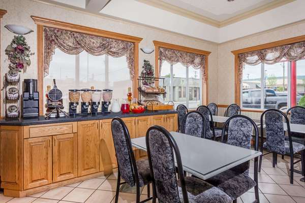  - Ramada Hotel Quesnel