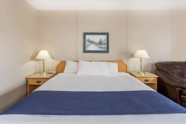  - Ramada Hotel Quesnel