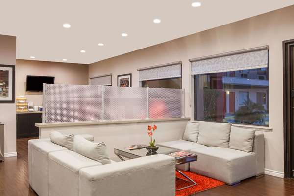  - Days Inn Galleria Houston