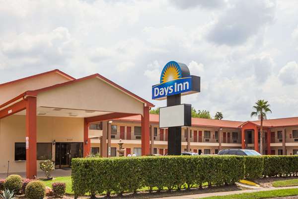 Exterior view - Days Inn Galleria Houston
