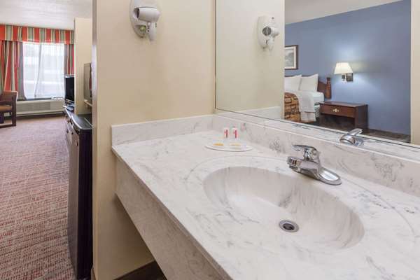  - Days Inn Rayne - I-10, Exit 87