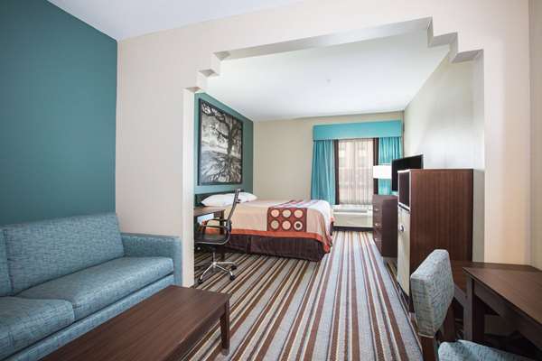  - Super 8 Hotel Port Arthur