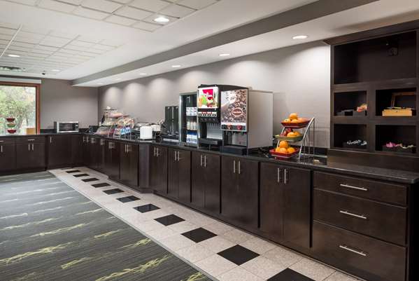  - Wingate by Wyndham Columbia - I-70, Exit 128A