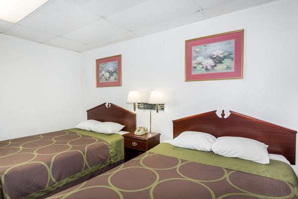  - Super 8 Motel Pompano Beach