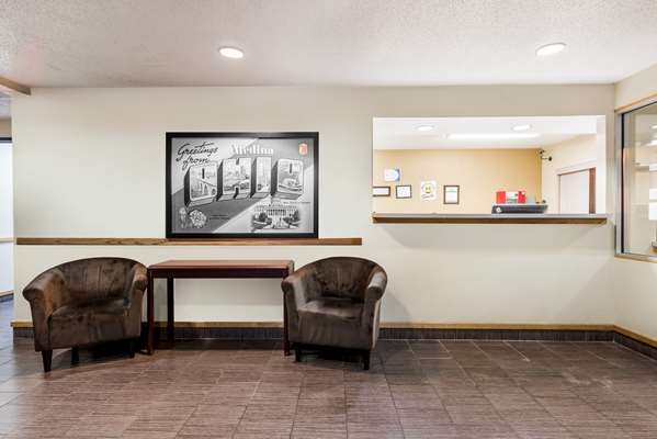  - Super 8 Hotel Medina - I-71, Exit 218