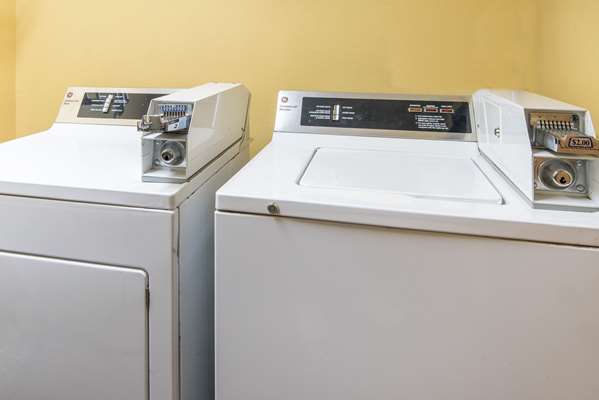  - Super 8 Hotel Medina - I-71, Exit 218