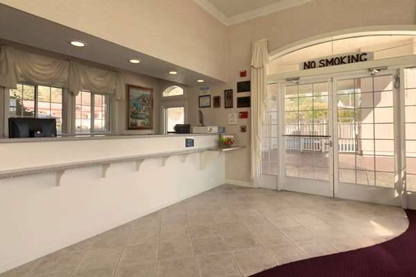  - Travelodge Redding