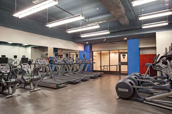 Fitness/ Exercise Room - Wyndham New Yorker Hotel New York