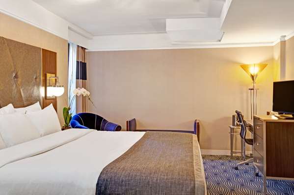  - Wyndham New Yorker Hotel New York