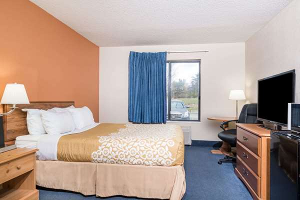  - Days Inn Black River Falls