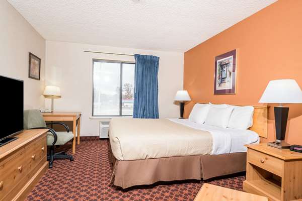  - Days Inn Black River Falls