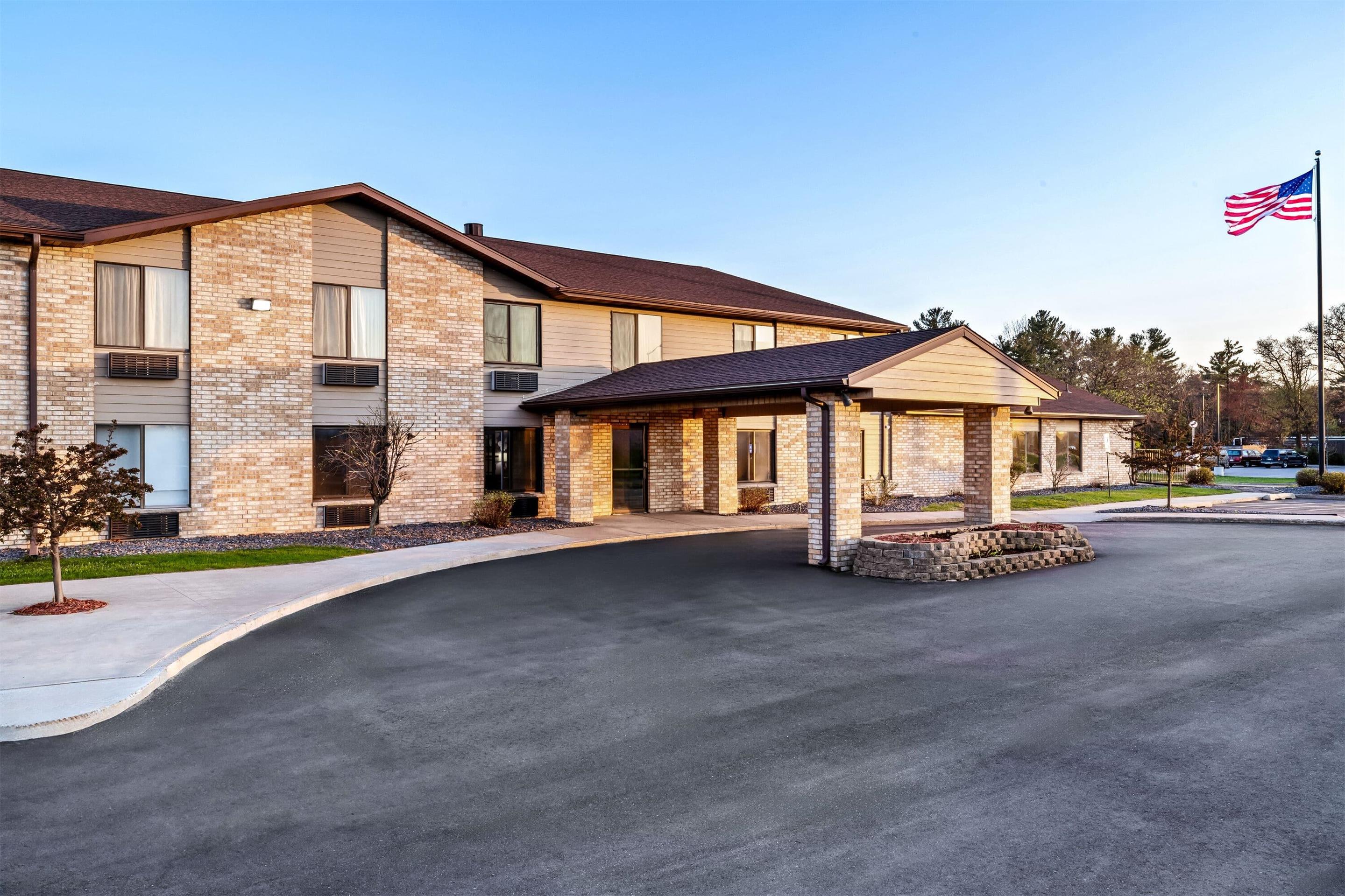 Exterior | Days Inn by Wyndham Black River Falls I-94 on ATV Trail