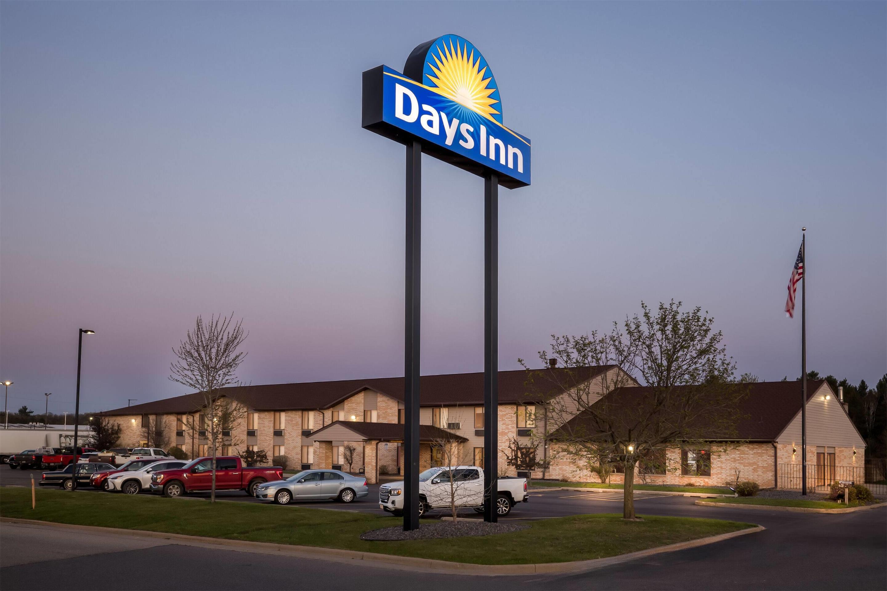 Exterior | Days Inn by Wyndham Black River Falls I-94 on ATV Trail
