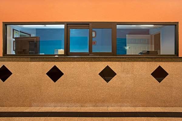  - Super 8 Motel Brookhollow Houston