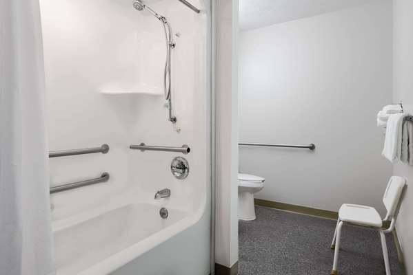  - Microtel Inn & Suites by Wyndham London - I-75, Exit 38