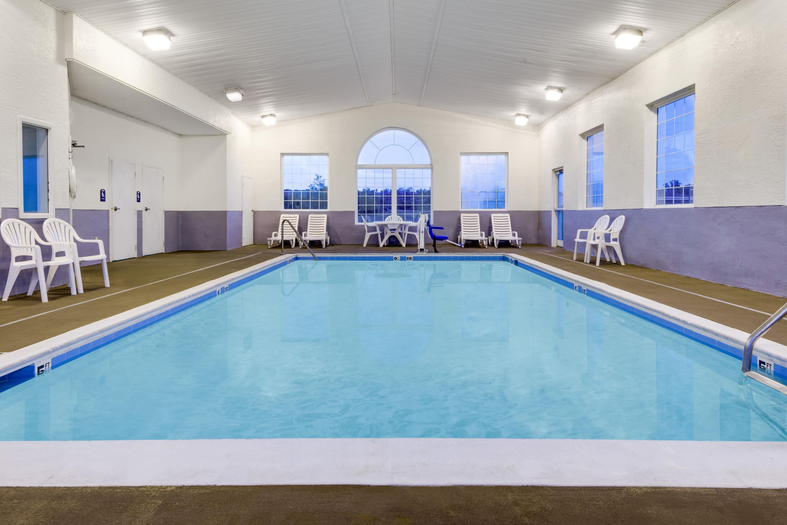 Pool | Microtel Inn & Suites by Wyndham London