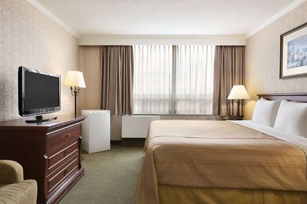 - Days Inn Nepean Ottawa