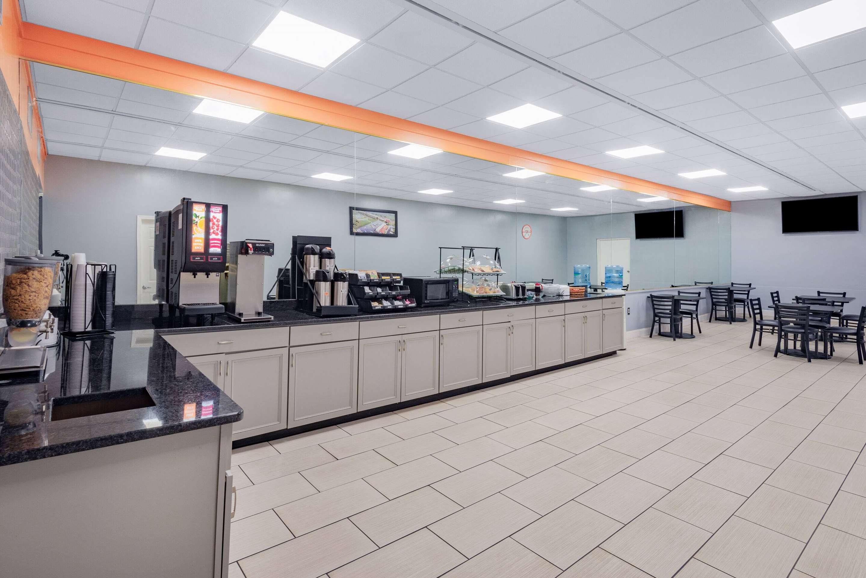 Property amenity | Howard Johnson by Wyndham Staunton