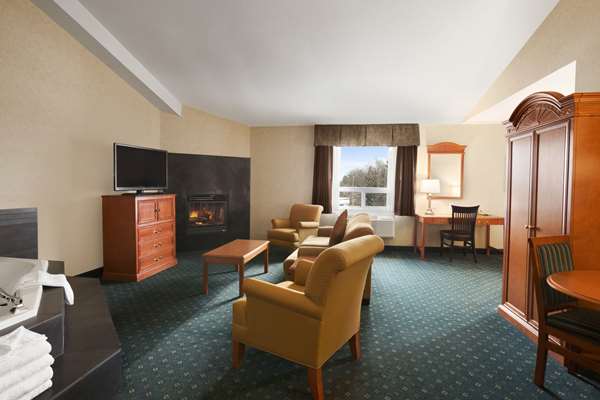  - Travelodge Strathmore
