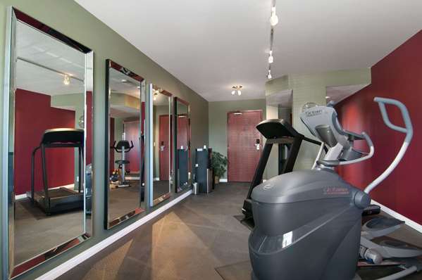 Fitness/ Exercise Room - Travelodge Stony Plain
