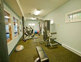 Fitness/ Exercise Room - Travelodge Parksville