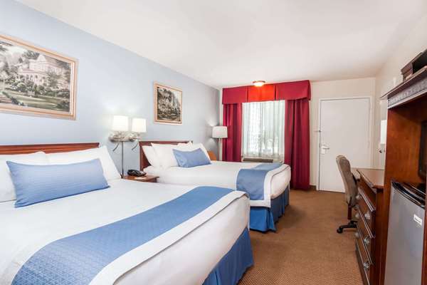  - Days Inn Hampton