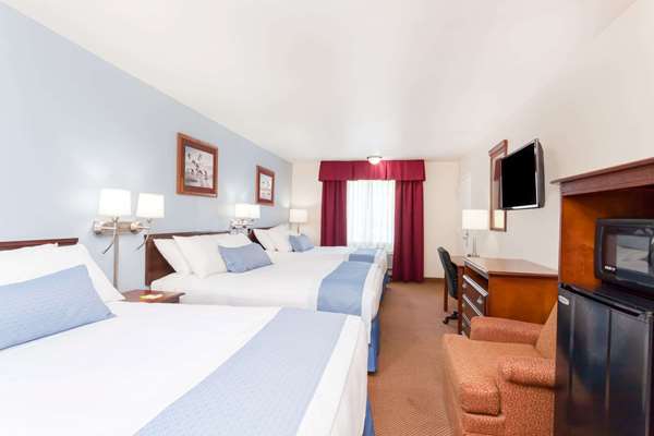  - Days Inn Hampton