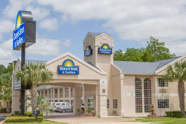 Exterior view - Days Inn Nacogdoches