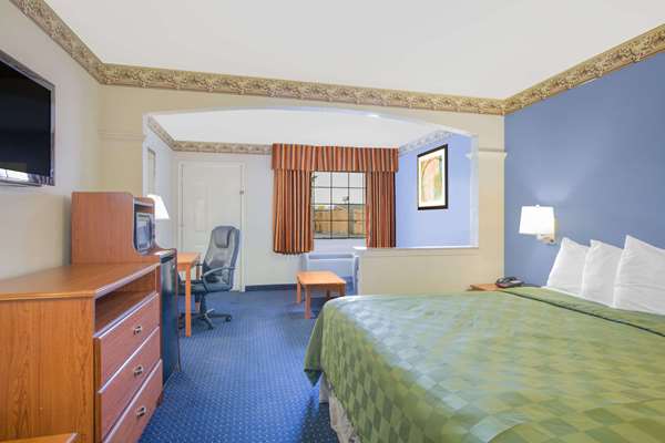Suite - Days Inn Nacogdoches