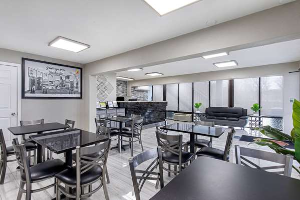  - Super 8 Motel West Nashville - I-40, Exit 201