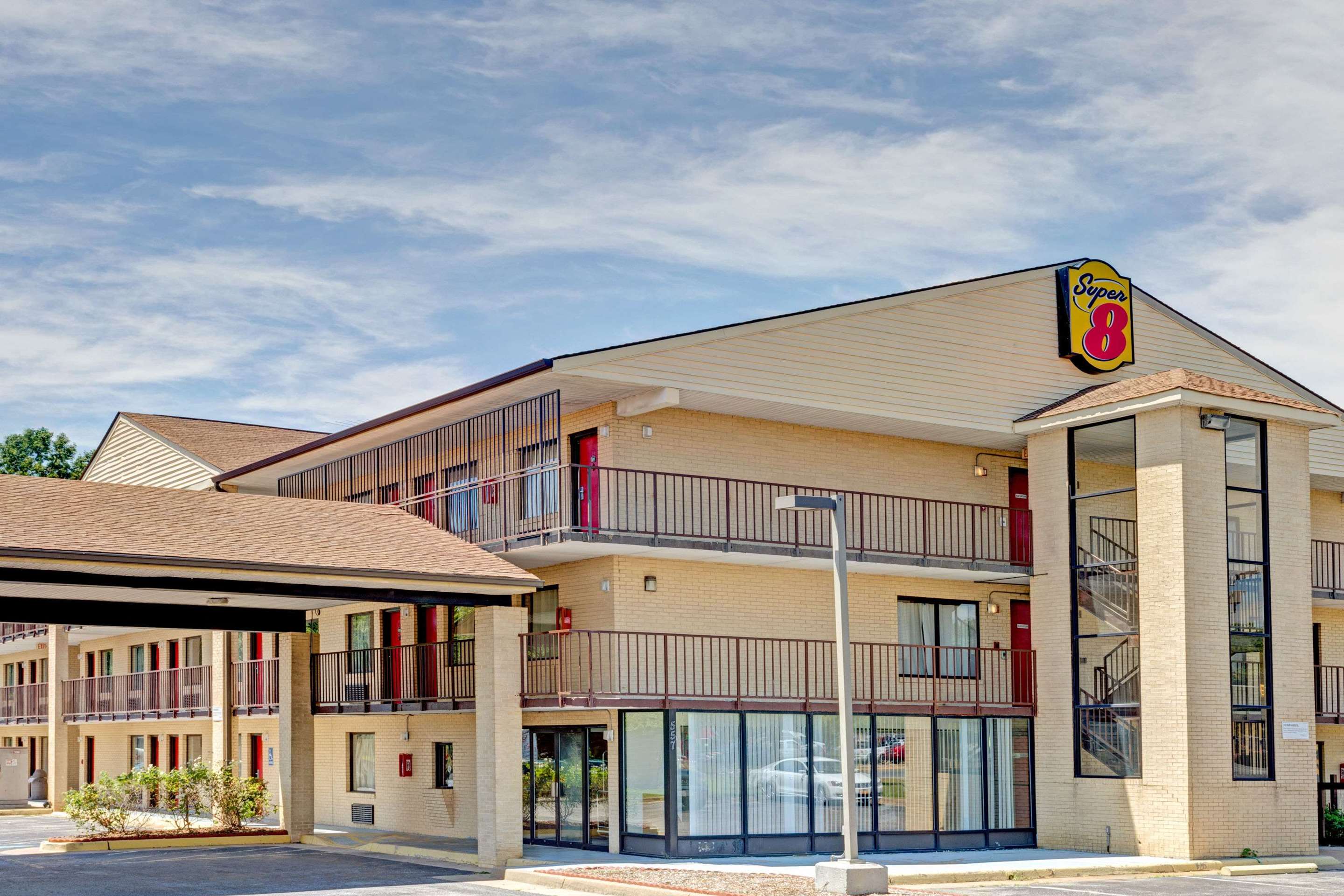 Welcome to the Super 8 Fredericksburg | Super 8 by Wyndham Fredericksburg