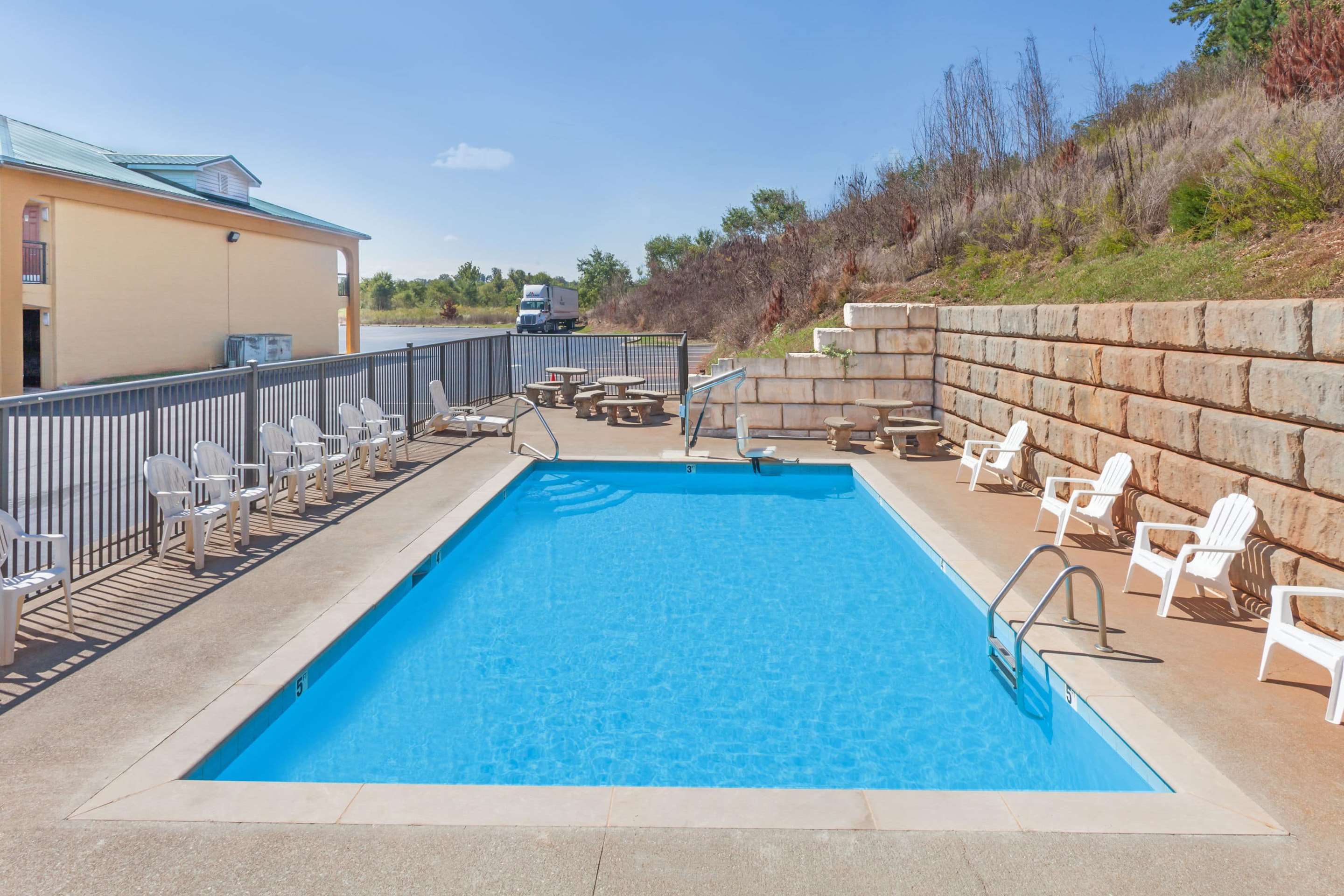 Pool | Days Inn by Wyndham Lenoir City