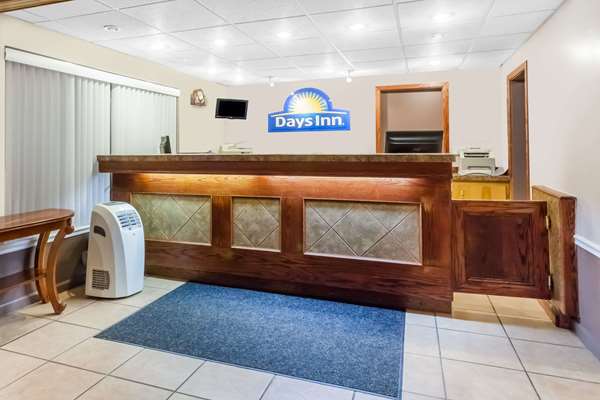  - Days Inn Tannersville - I-80, Exit 299
