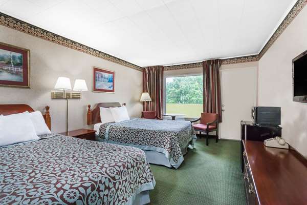  - Days Inn Tannersville - I-80, Exit 299
